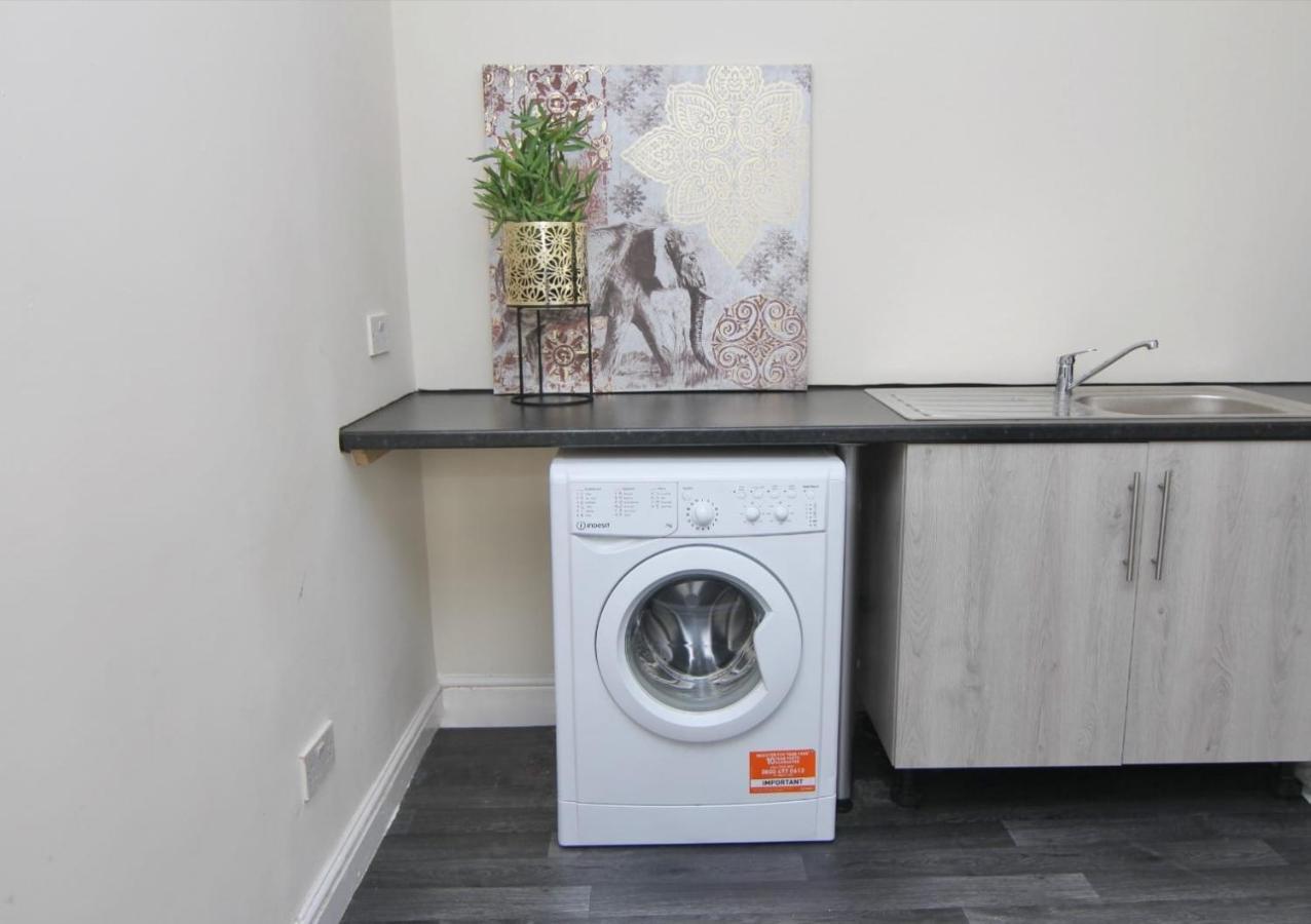 Lovely Twin Bed Studio Near Coventry Shopping Centre Luaran gambar